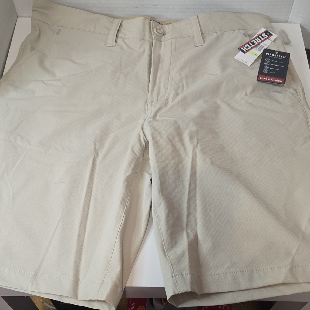 Flag & Anthem Mens Tan Flat Front Shorts Casual Style NWT